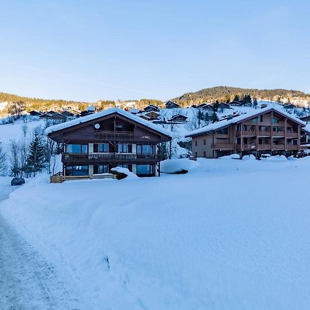 Apartment With Terrace At The Foot Of The Slopes La Clusaz Dış mekan fotoğraf